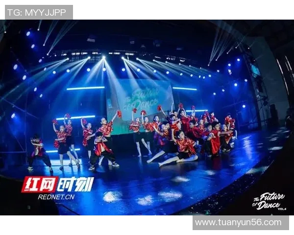 上海街舞队个人能力引发热议舞者实力与团队默契的较量 上海街舞队个人能力引发热议舞者实力与团队默契的较量